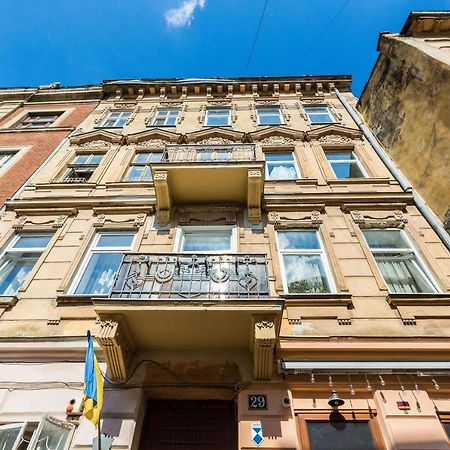 Квартира Подобово На Площі Ринок 39 ลวีฟ ภายนอก รูปภาพ